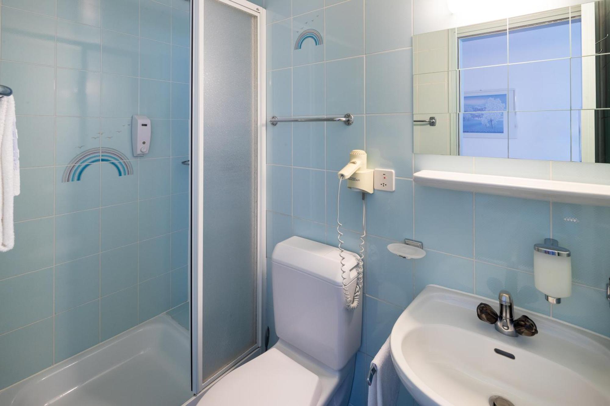 Hotel Rondinella Локарно Номер фото