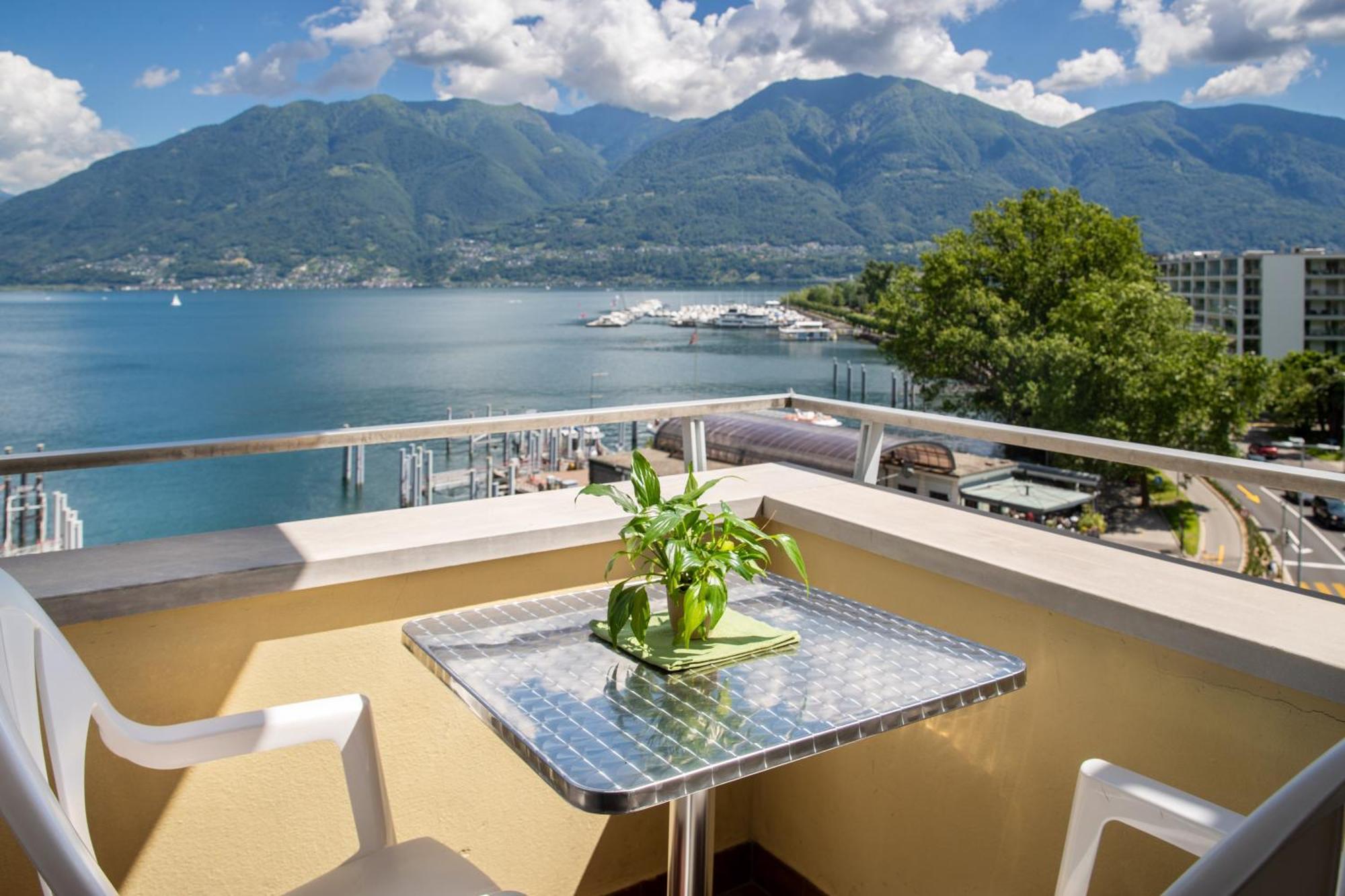 Hotel Rondinella Локарно Экстерьер фото