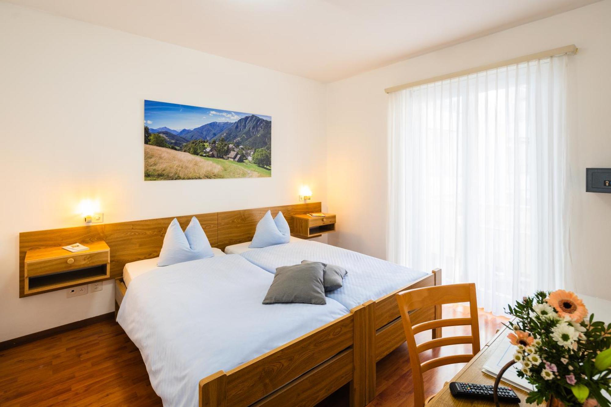Hotel Rondinella Локарно Экстерьер фото